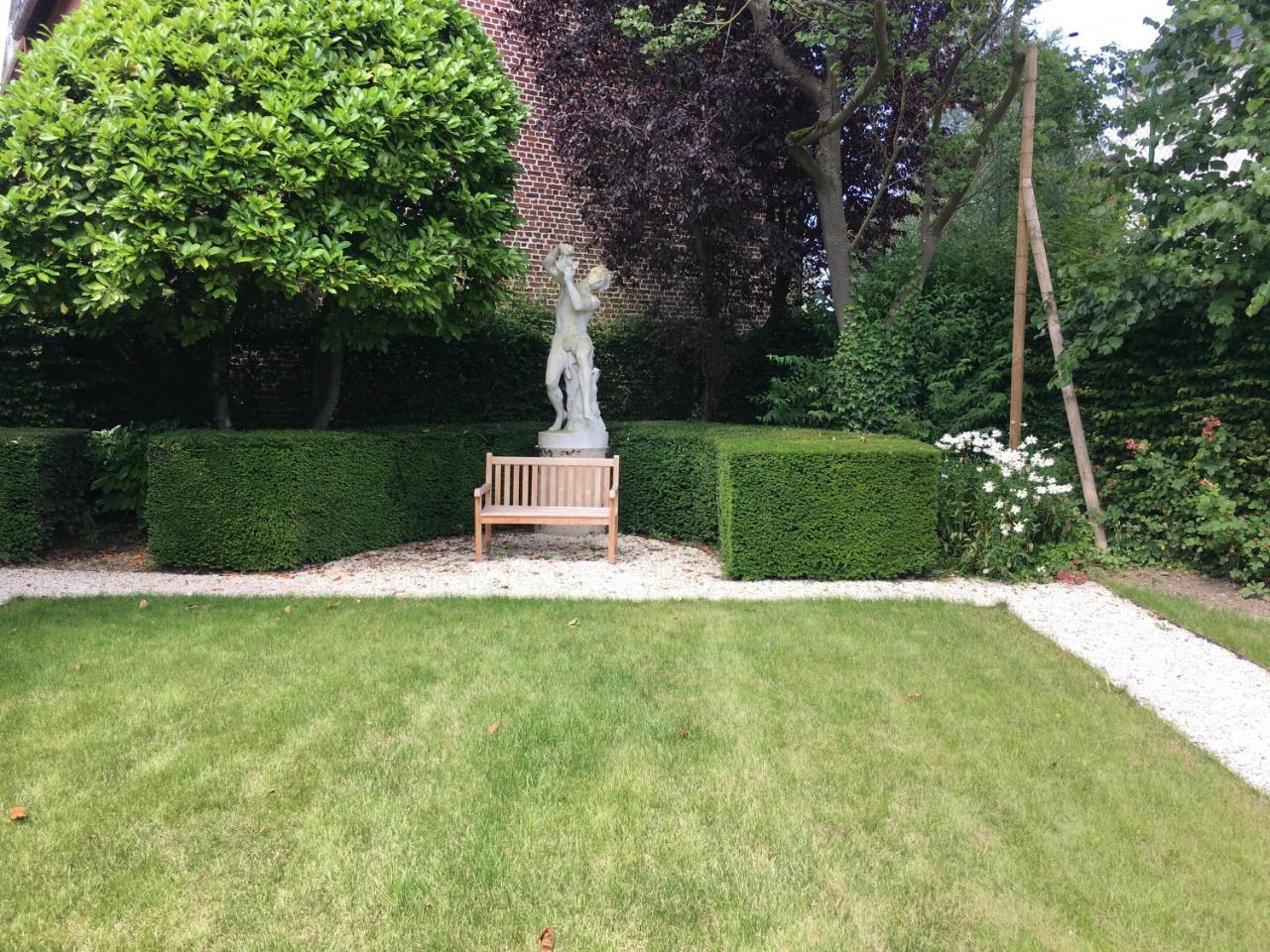 Entre Cour Et Jardin Bed and Breakfast Arras Eksteriør billede